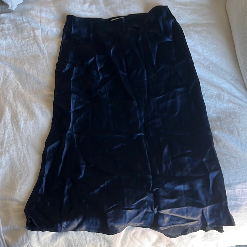 Aritzia Babaton Slip Skirt
